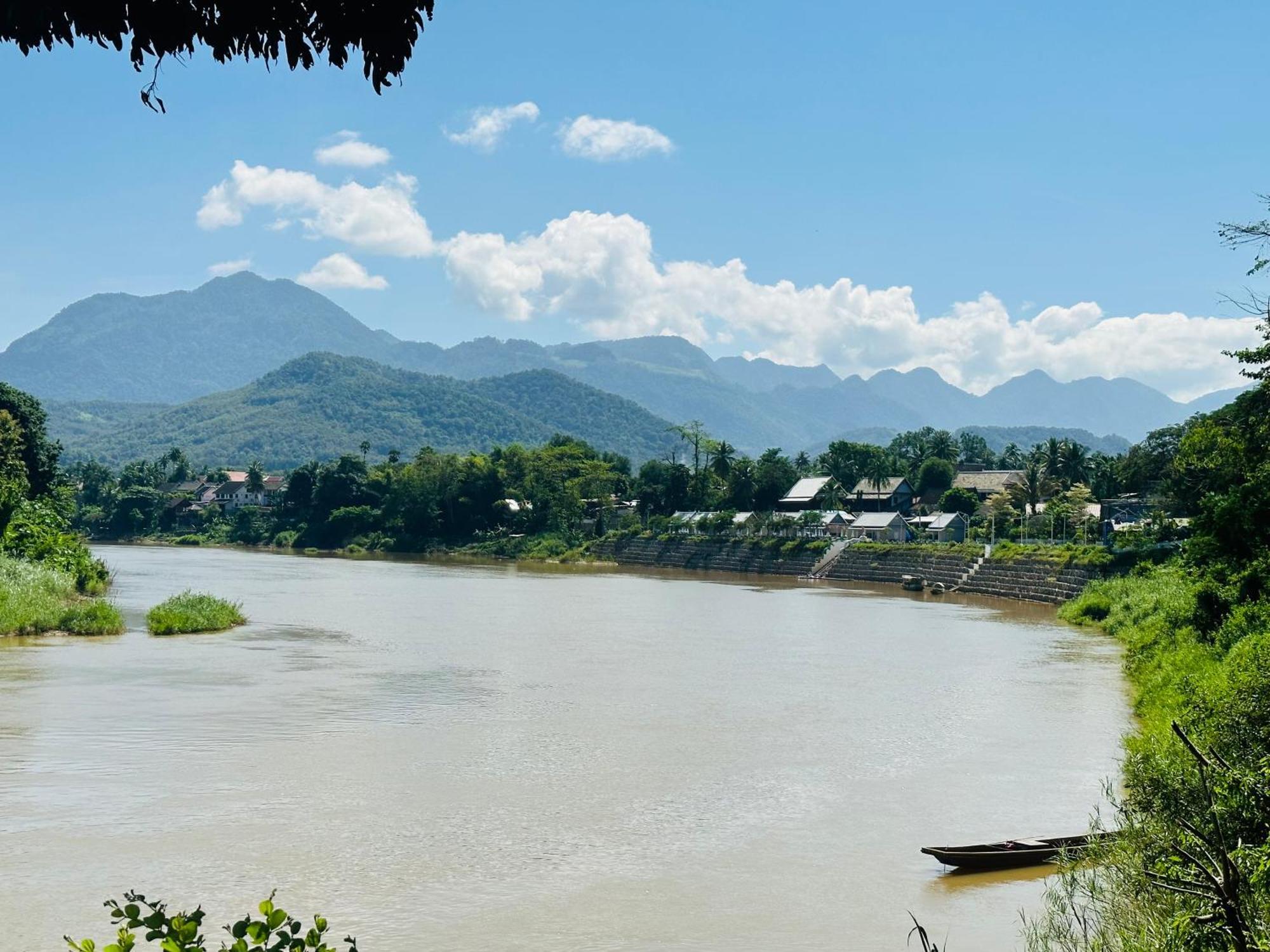 Kingkham Riverside Hotel หลวงพระบาง ภายนอก รูปภาพ