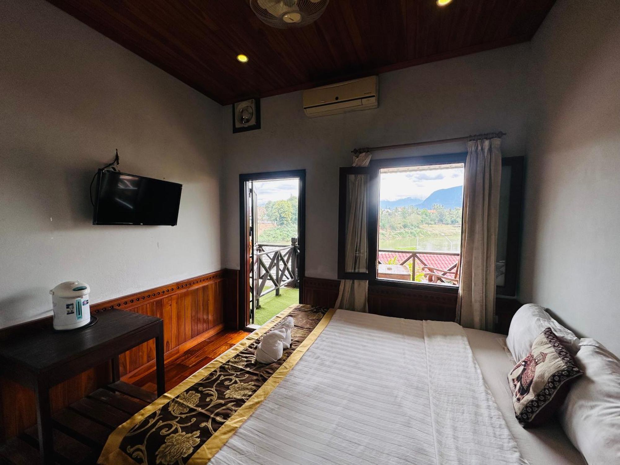 Kingkham Riverside Hotel หลวงพระบาง ภายนอก รูปภาพ
